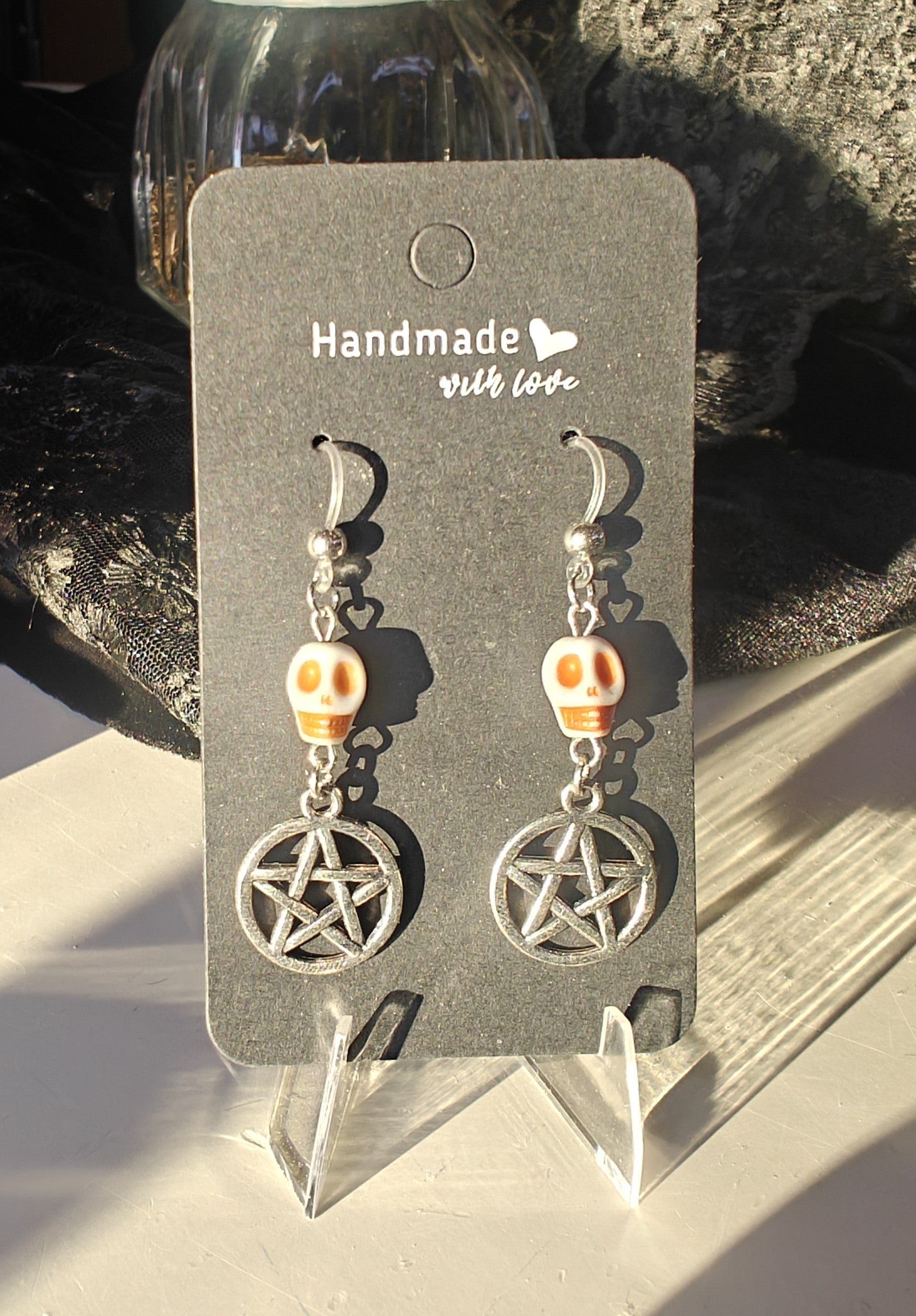 Pääkallo & Pentagrammi - Korvakorut