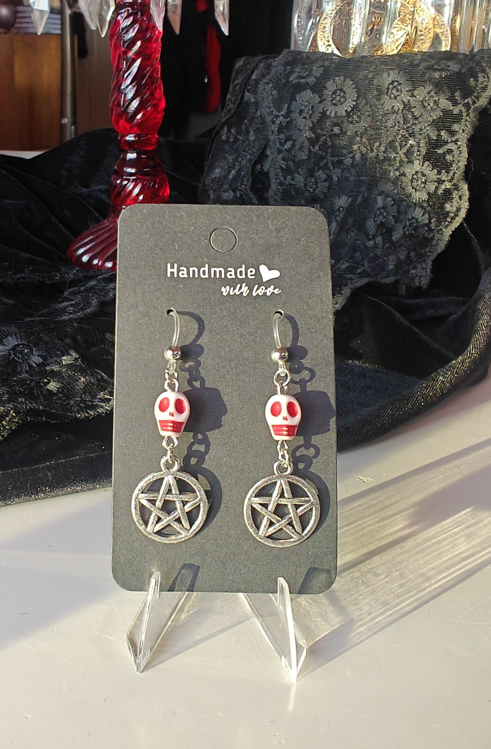 Pääkallo & Pentagrammi - Korvakorut